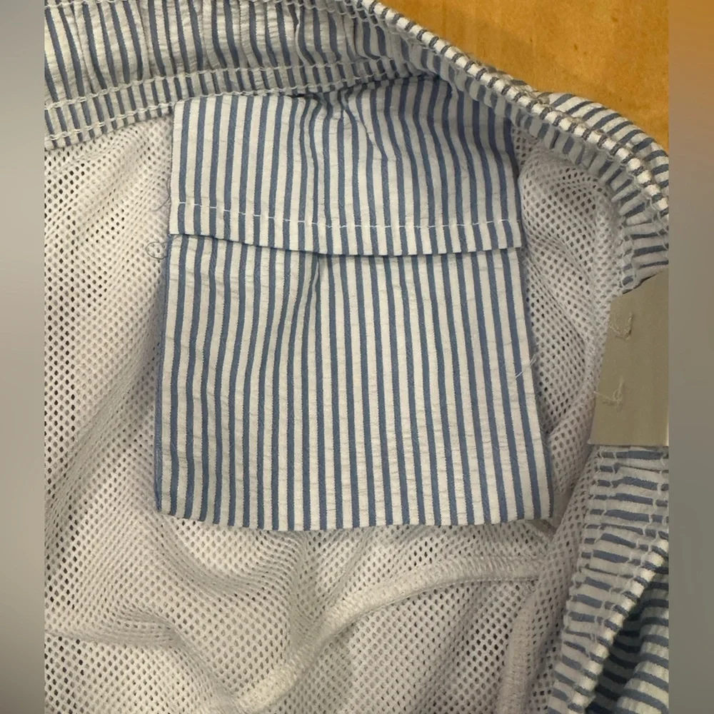 J. Crew 6” Seersucker Swim Trunks, Size XL.